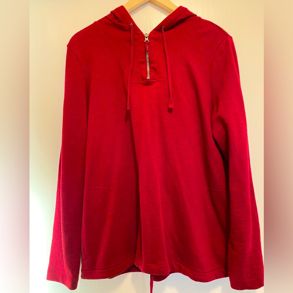 Sweatshirt, lightweight, never worn